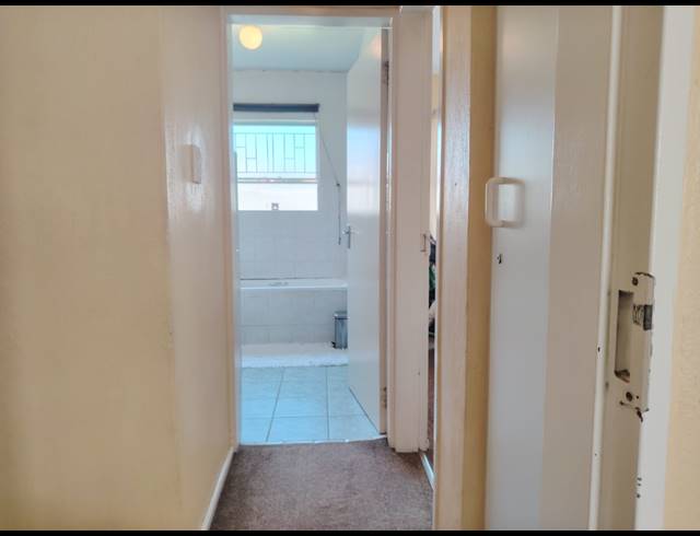 2 BEDROOM APARTMENT FOR SALE IN VORNA VALLEY